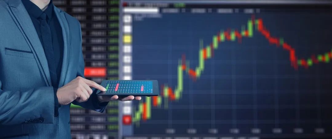 净利润大增47.8%，外资巨头猛加仓，中国平安为何能强势挺入新周期
